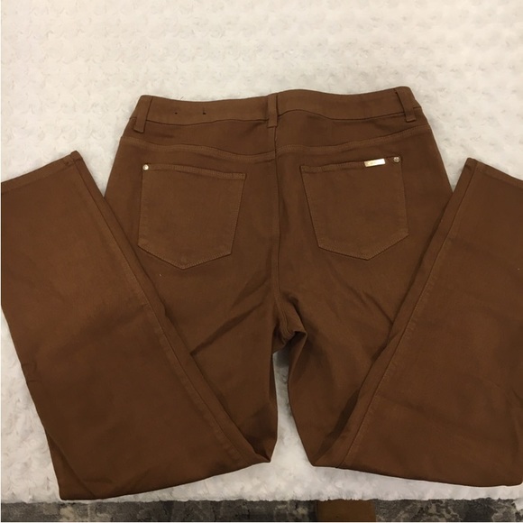 Chico’s so Slimming Girl Friend Ankle Pants - Picture 2 of 6